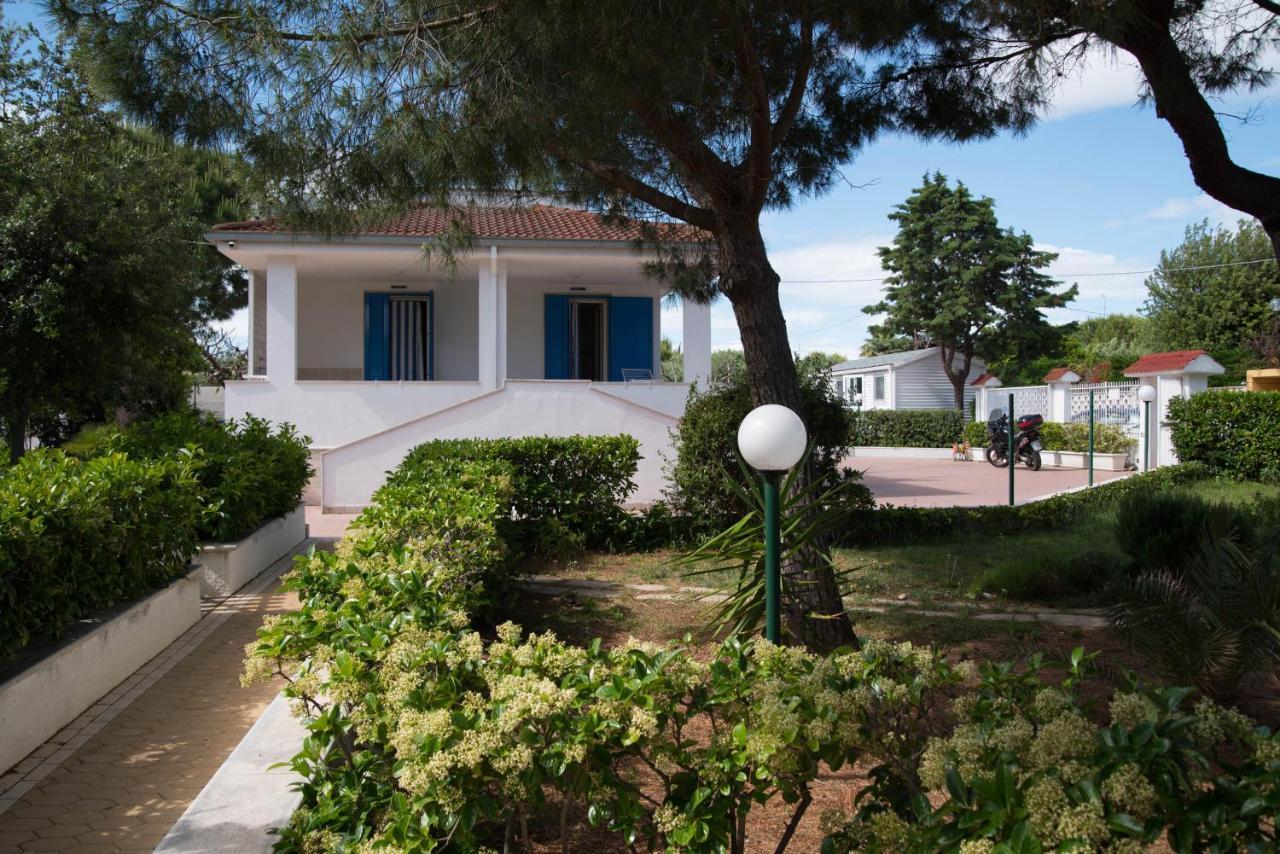 Villa Lara Полиняно а Маре Екстериор снимка